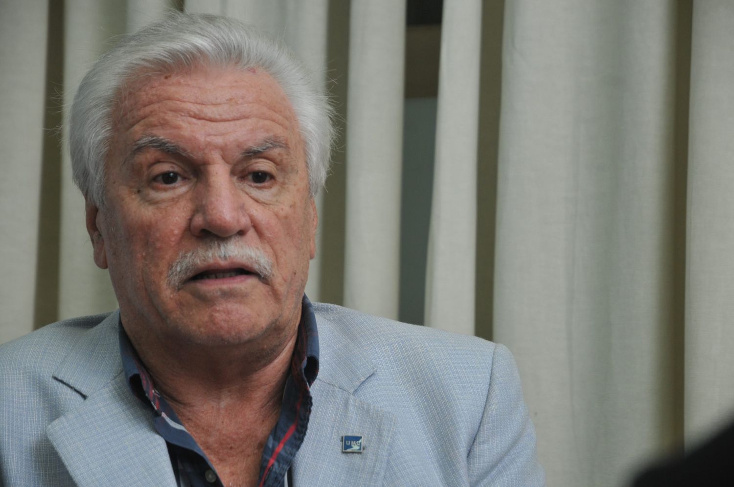 “Como santafesinos tenemos que tomar una actitud proactiva y de colaboración”