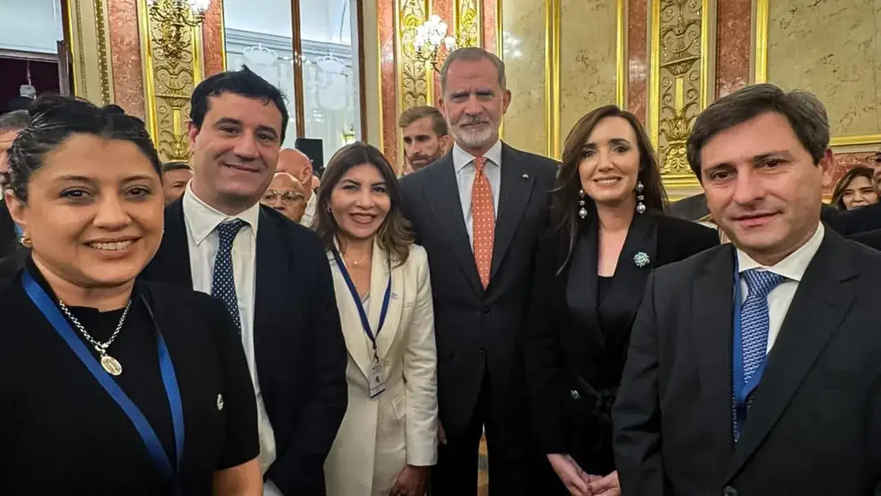Desde Madrid, Abad advirtió sobre los riesgos de la IA y reclamó reglas claras para aprovechar su potencial