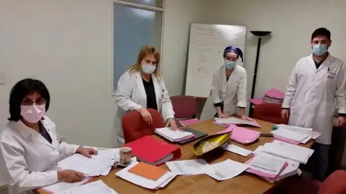 Hallazgo de investigadores de la UBA: lograron reducir un 81% el riesgo de muerte por COVID-19 y acortar el tiempo de internación