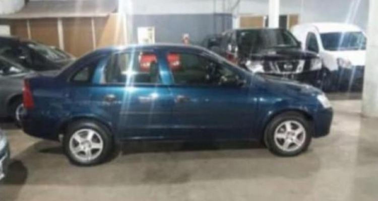Robaron un auto durante la madrugada en Gobernador Castro