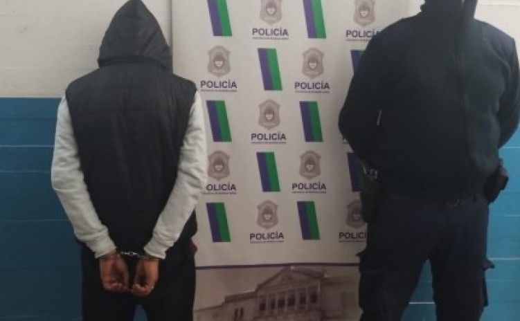 El joven fue detenido esta vez por robar cables.