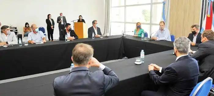 Construirán un acueducto en Paraná y zona,  que beneficiará a casi 300.000 personas