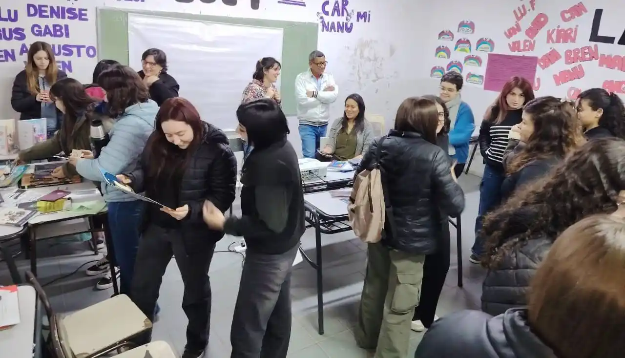 El Instituto 57 de Chascomús realizó la segunda jornada “Leer en comunidad”