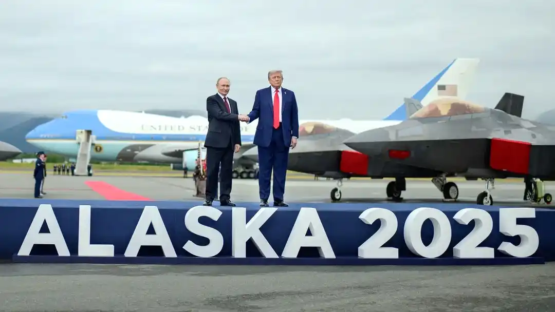 Vladimir Putin y Donald Trump (Casa Blanca)