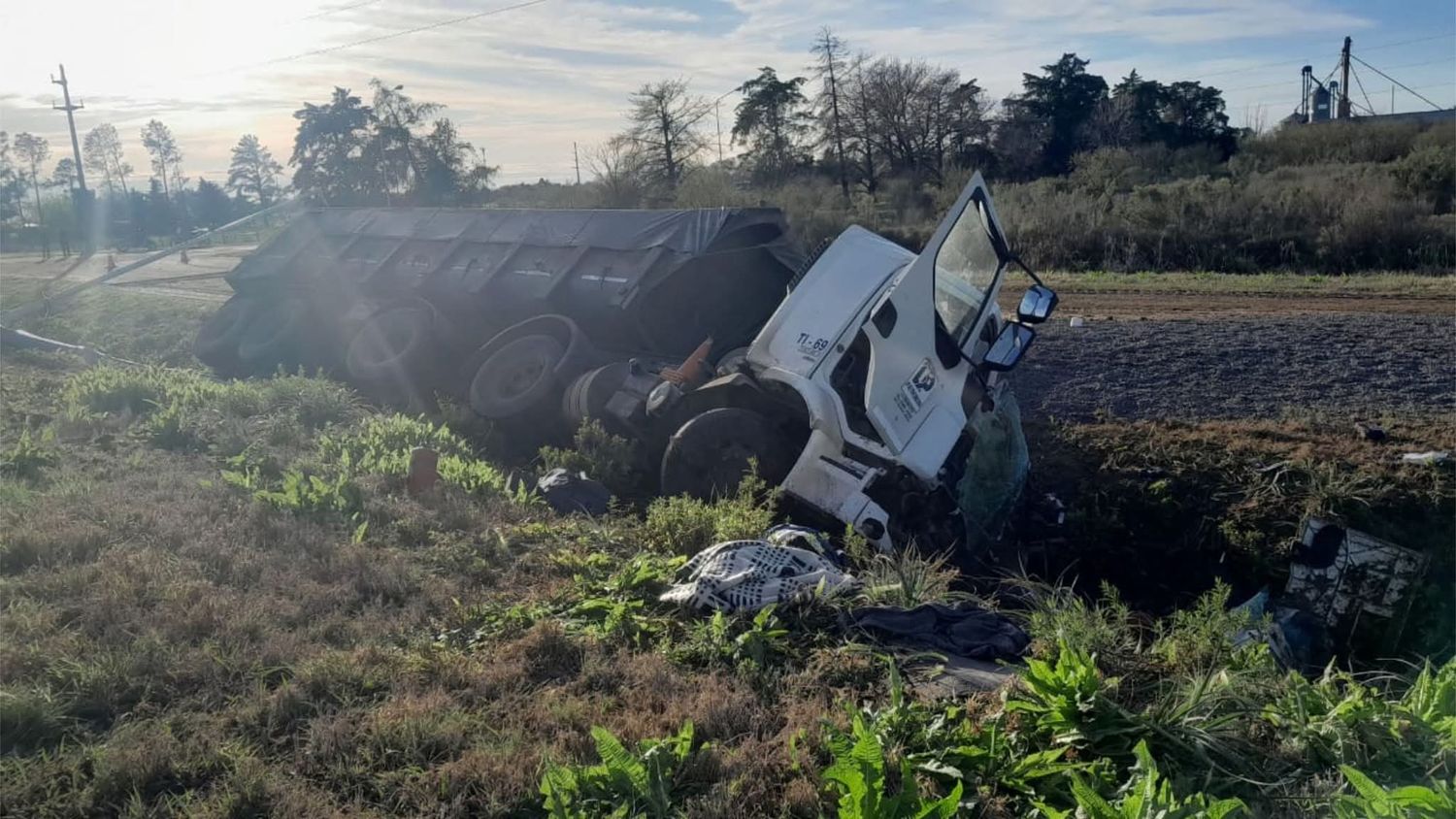 Dos transportistas murieron en un choque frontal sobre la Ruta 18 en Jubileo