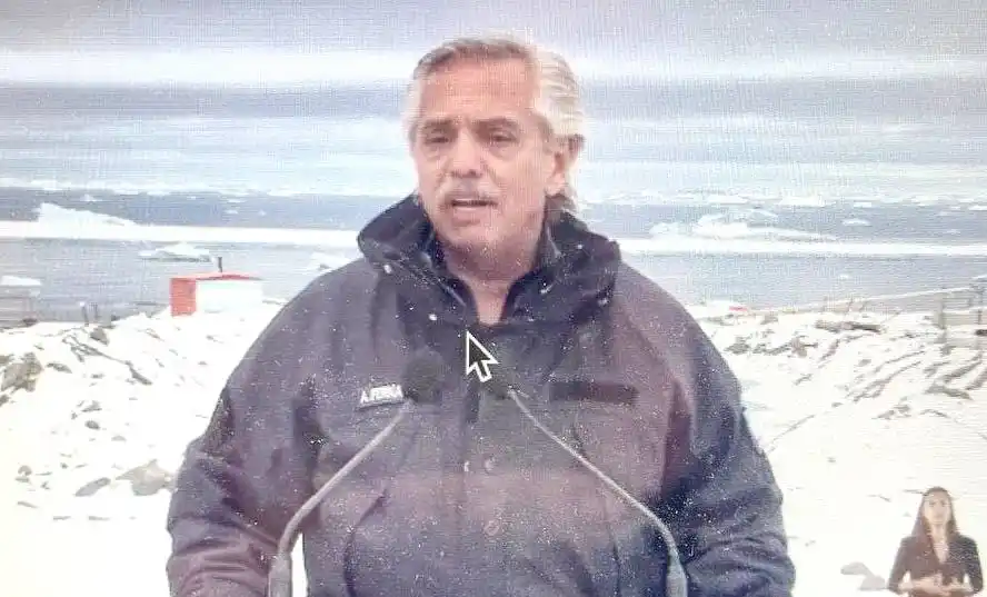 Alberto Fernández hizo una cadena nacional desde la Antártida