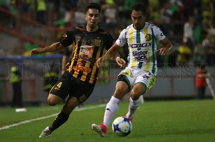 Aldosivi ganó en el Minella y es escolta