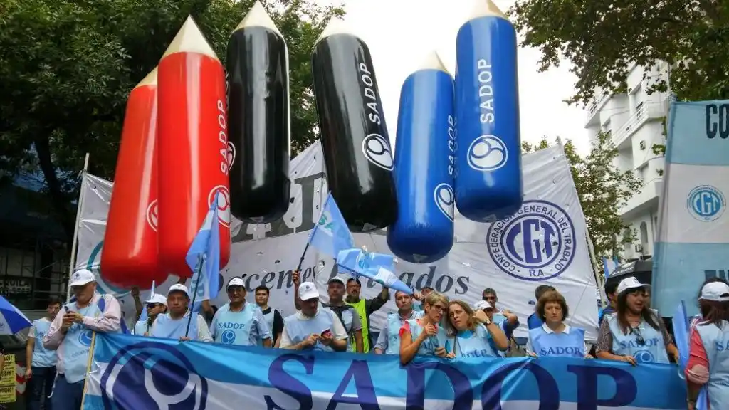 Sadop Entre Ríos también se declaró en estado de alerta