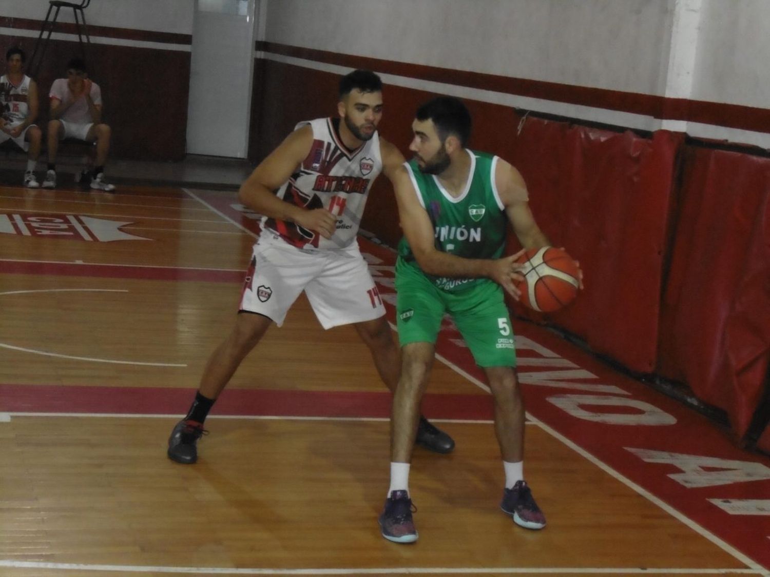 Triunfos de Olimpia BBC y Firmat FBC, derrotas de Atenas y Argentino