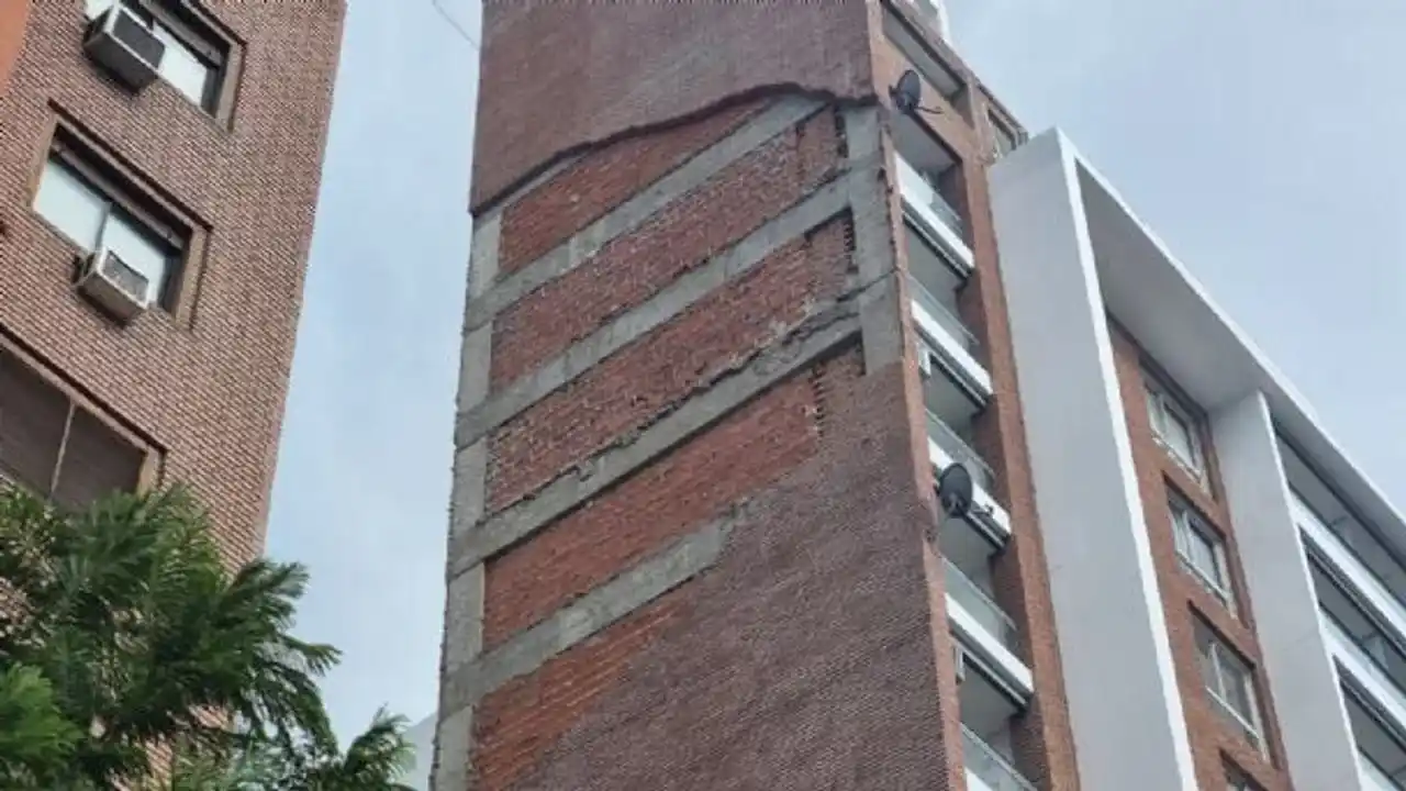 Las autoridades informaron que en el plazo de 24 horas deberán presentar un plan de trabajo elaborado por un profesional.