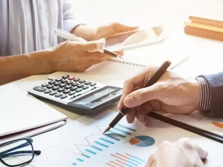 Cuáles son las provincias que tienen más ingresos propios y capacidad de gasto por habitante