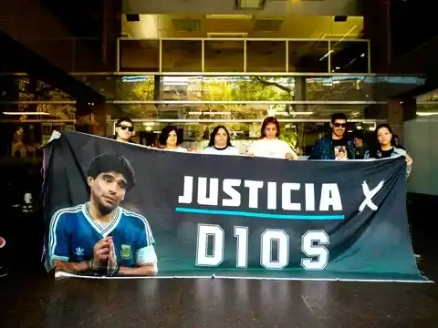 Se define hoy si se anula el juicio oral por la muerte de Diego Armando Maradona. Foto: NA/Juan Vargas
