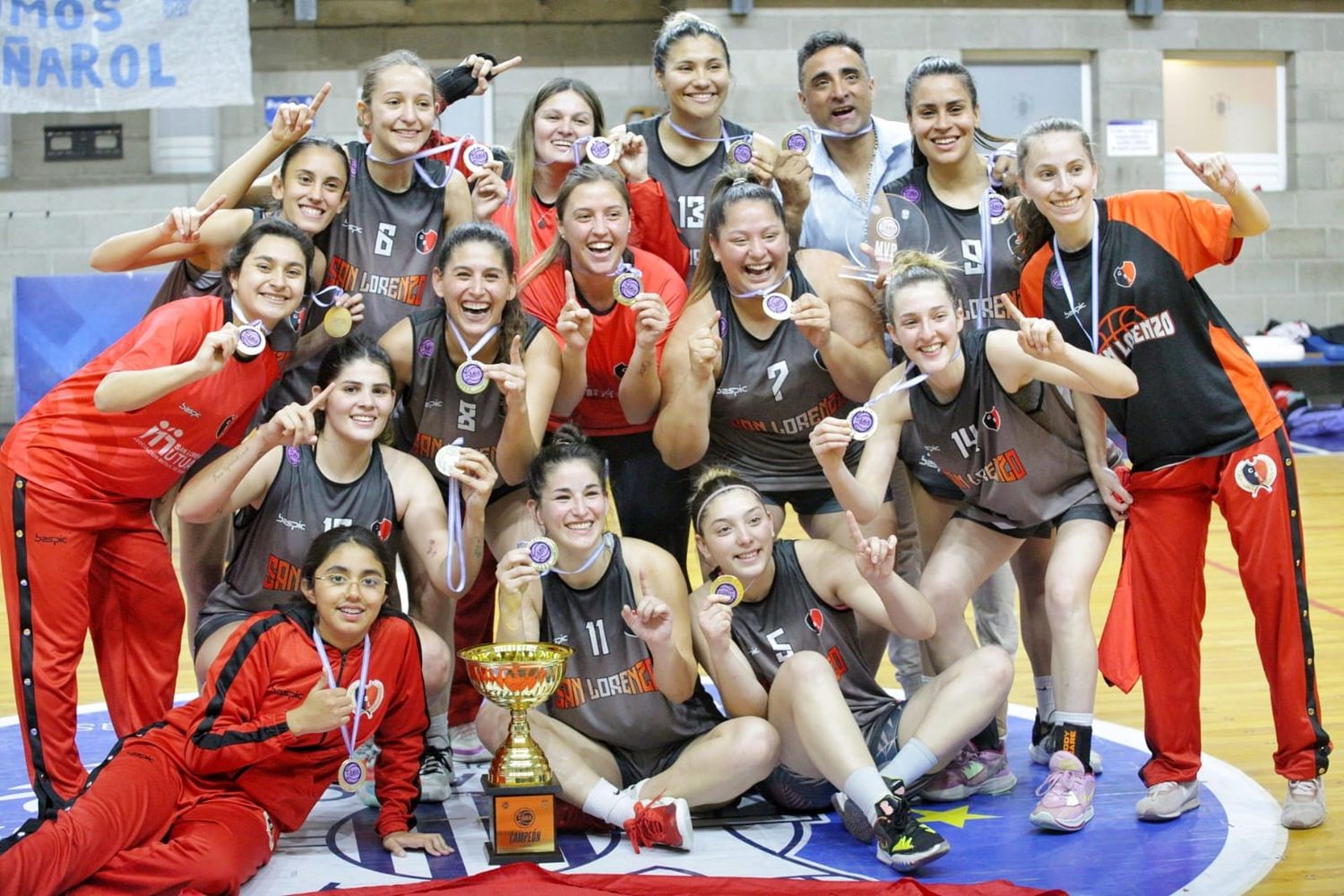 San Lorenzo de Tostado, campeonas 2023 del Federal 2023.