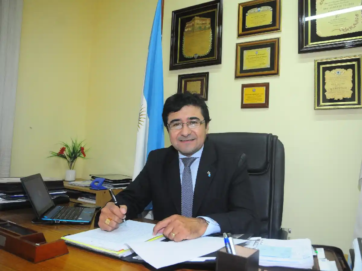 Estudiar y recibirse en cuarentena: “No está  en riesgo” el año académico