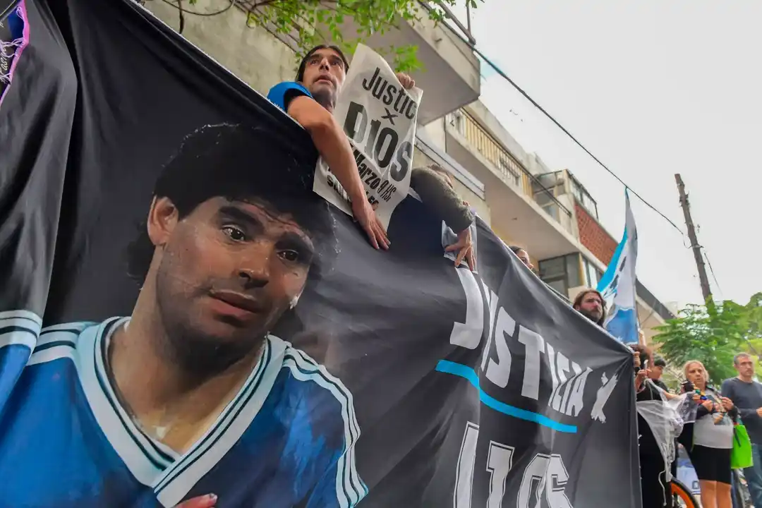 Documental y polémica en el caso Maradona: qué se perdió con la nulidad del juicio