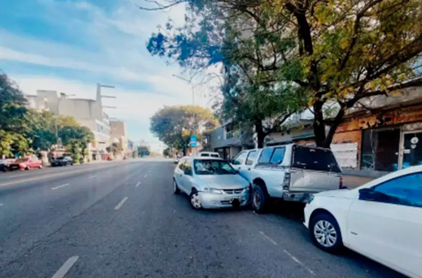 Un hombre falleció mientras conducía su auto