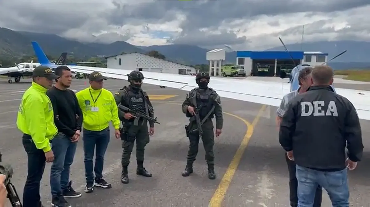Extraditan al terrible narco el «Gato Farfán»