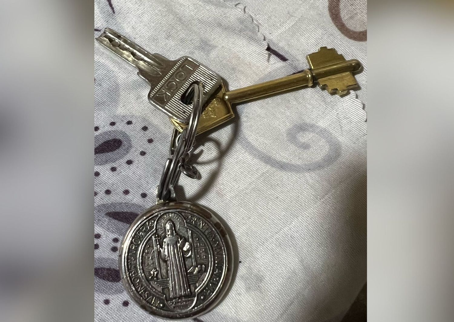 Llaves encontradas en calle Salta