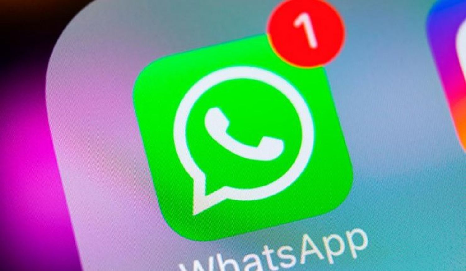 Alertan por la circulación de un mensaje falso en WhatsApp referente a sus cambios