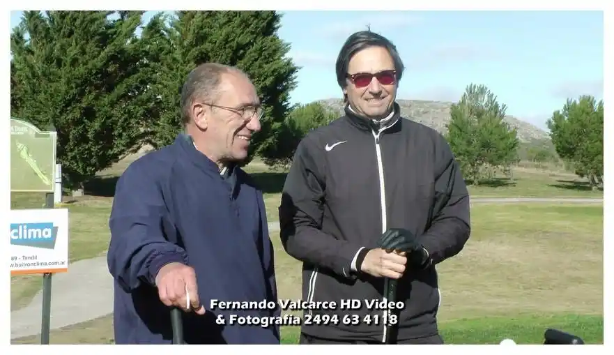 Tres torneos en El Valle