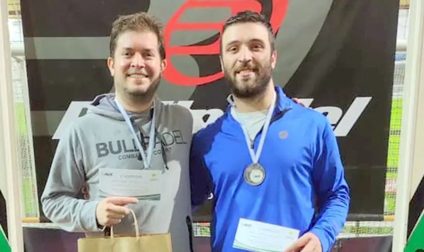 Nicolás Rasmussen, campeón provincial de padel en Tercera