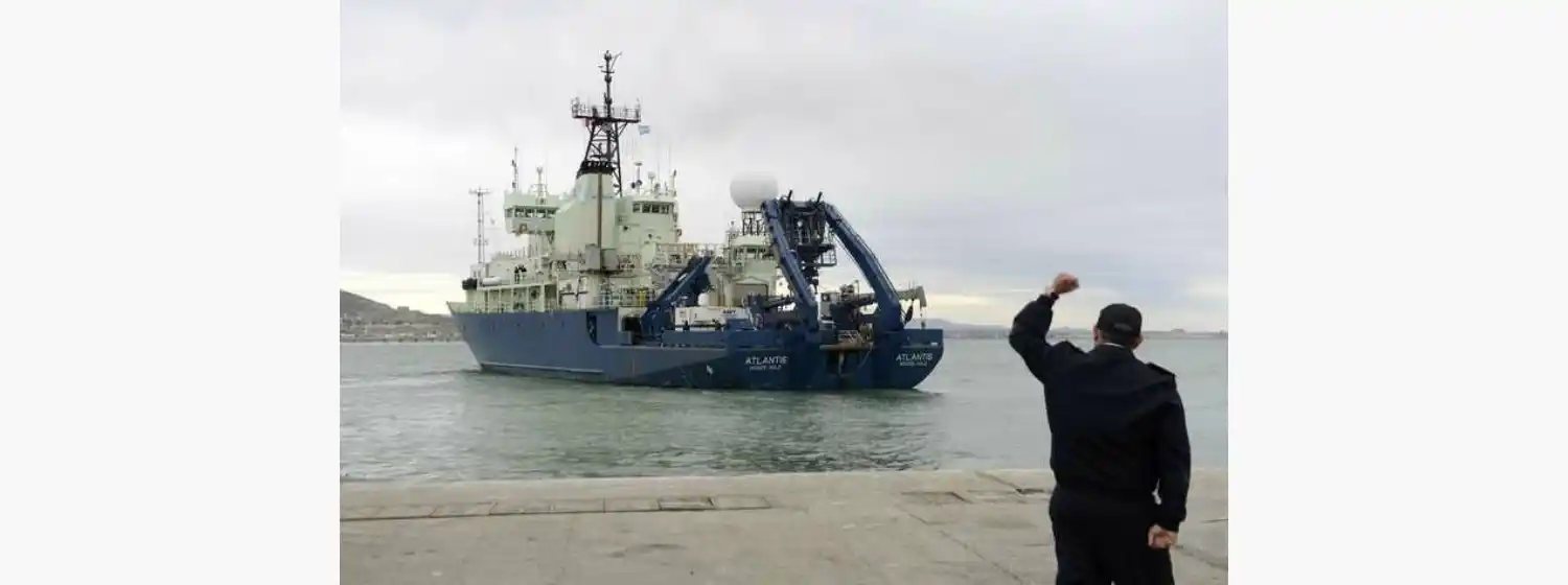 Submarino: un nuevo sumergible se dirige a la zona de búsqueda