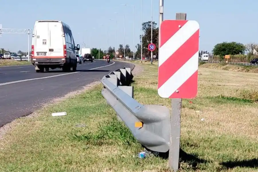 Un especialista indicó el peligro de los guardarraíl y explicó cómo deberían funcionar