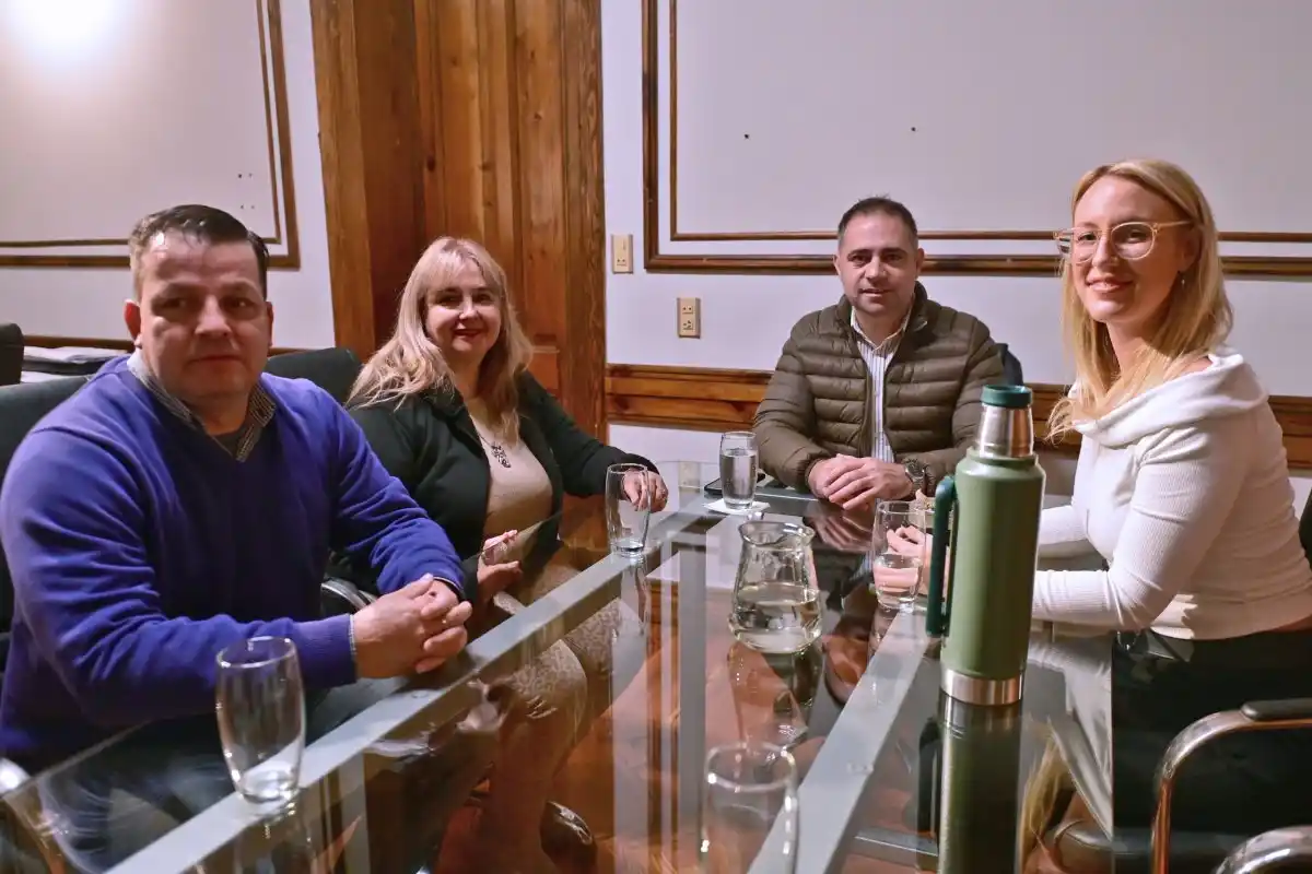 Davico se reunió con los concejales de La Libertad Avanza