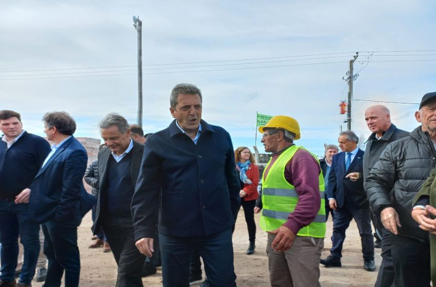 Massa recorrió el Parque Industrial acompañado de Raverta, Pulti y Ciano