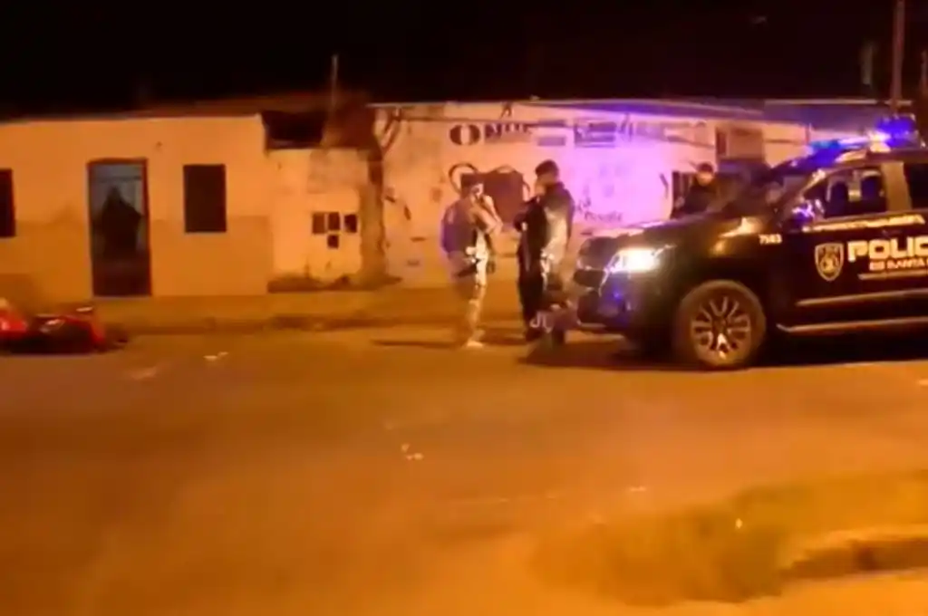 Dos nenes heridos tras una balacera en Rosario