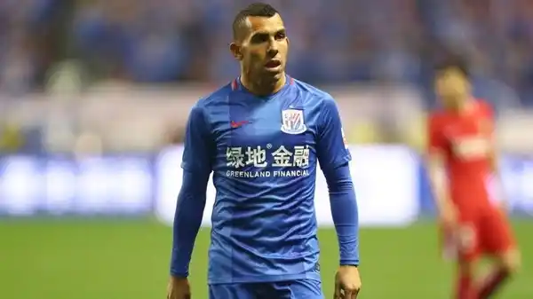 El Shanghai Shenhua encontró reemplazo de Tevez