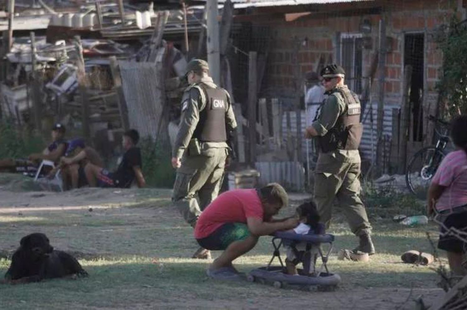 Violencia sin fin: salió a comprar pan y fue baleada en Empalme Graneros