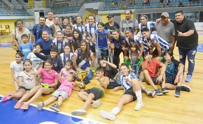 Lucio Sport’s y Crucero del
Sur son campeones regionales