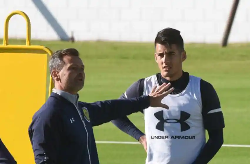 La hora de Pereyra: Cocca tiene el 11 para recibir a Racing