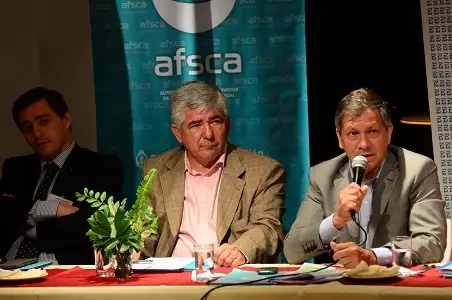 Pedro Báez fue reelecto por unanimidad al frente del Cofeca