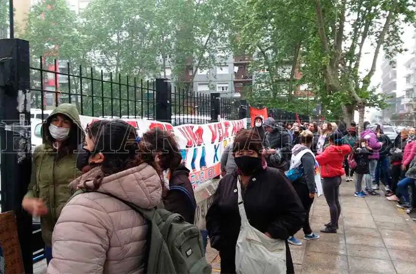 Una mujer pide que se abra la causa por abuso sexual sobre su hija