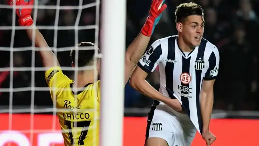 Talleres sigue haciendo historia: superó a Colón y avanzó a cuartos de final