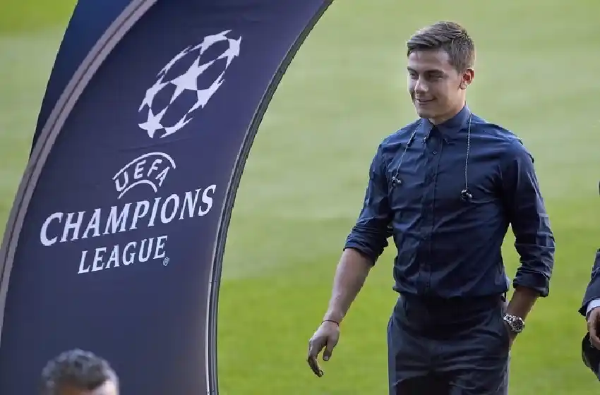 Dybala: «Para mí es dificil jugar al lado de Messi»