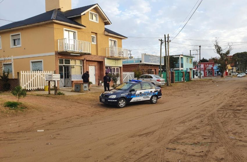 Desbarataron una banda narco en Ostende: incautaron casi un millón de pesos en drogas