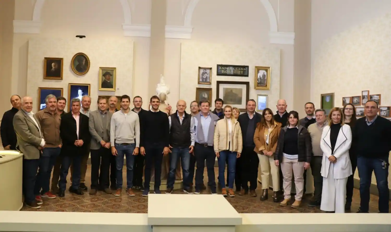 Grindetti de intendentes y candidatos de JXC de la segunda sección en San Nicolás