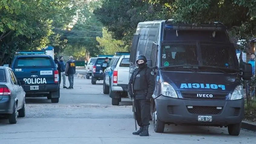 Refuerzan operativos de seguridad en tres zonas de Rosario