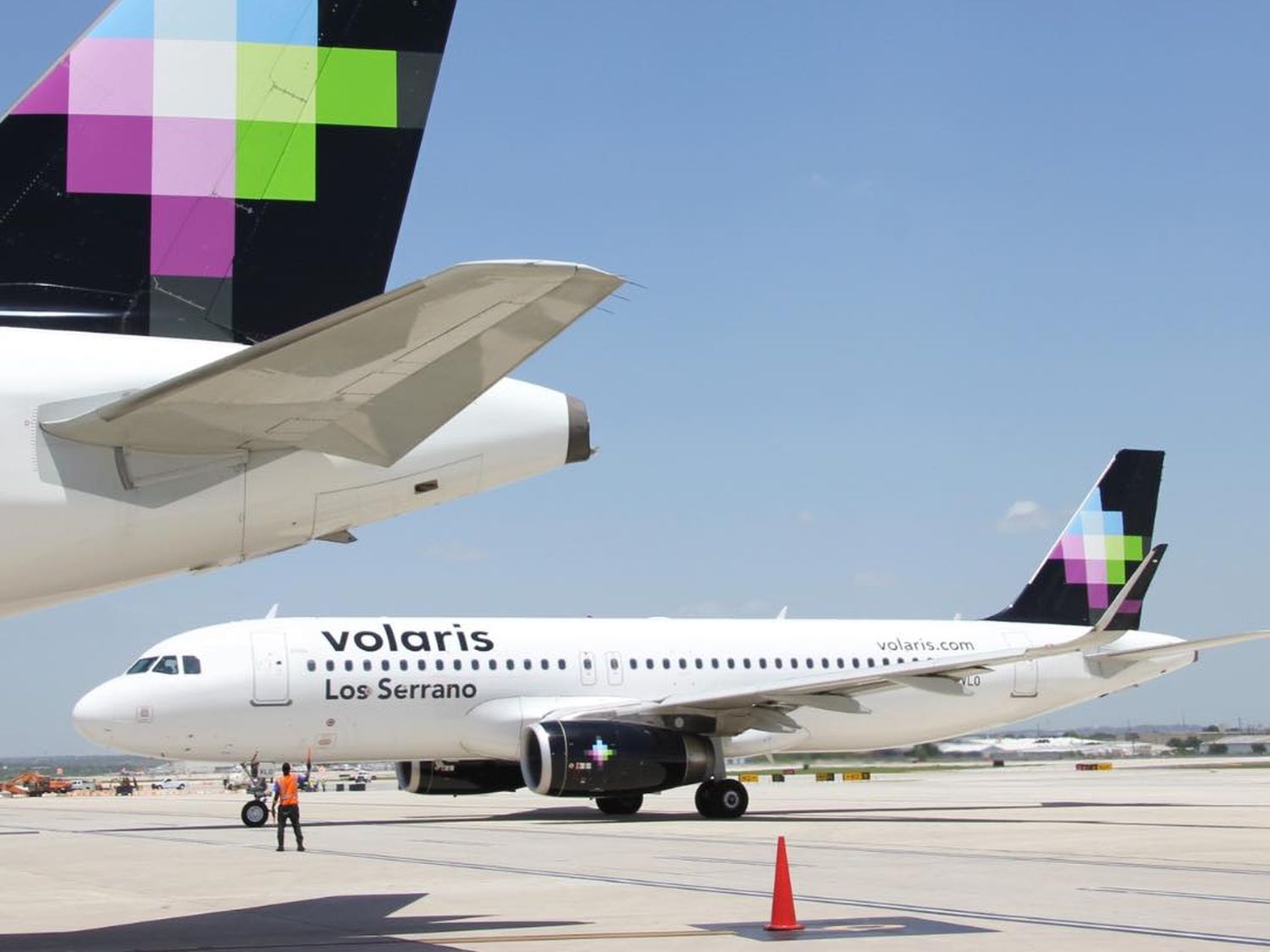 Volaris inauguró sus vuelos entre Monterrey y San Antonio, TX