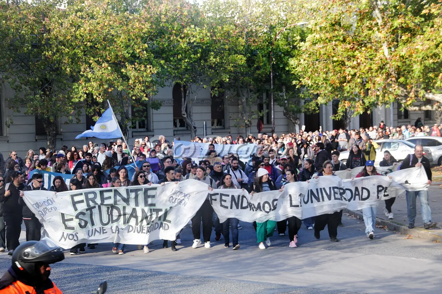 Marcha. Se realizó el pasado 28 de abril en defensa de las universidades