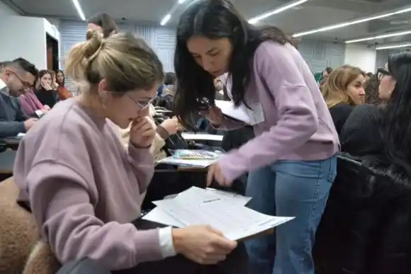 De los 117 que rindieron nuevamente el examen de residencias médicas, ninguno revalidó sus notas
