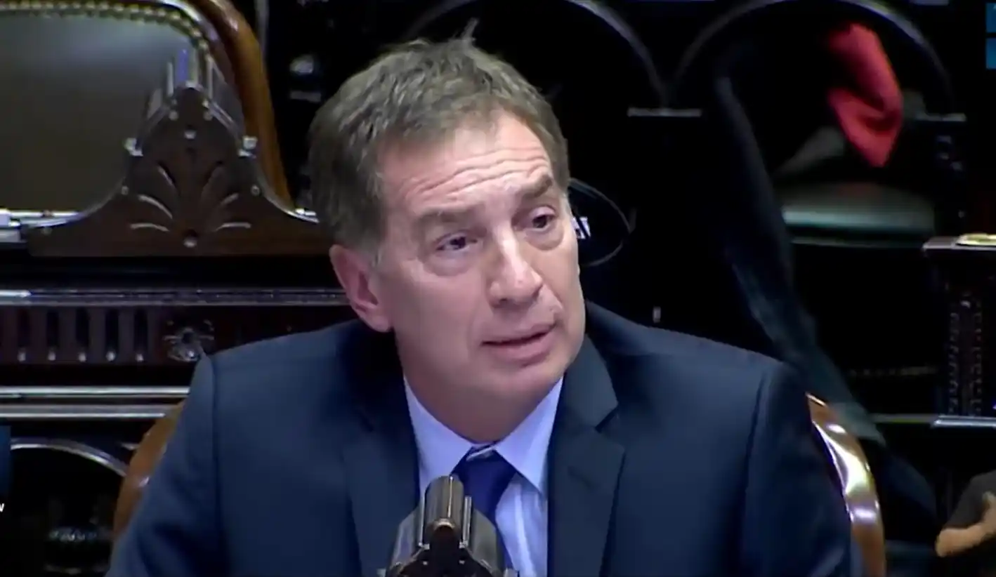 Debate por la Boleta Única: “Estamos discutiendo terminar con el robo de boletas”, afirmó Santilli 