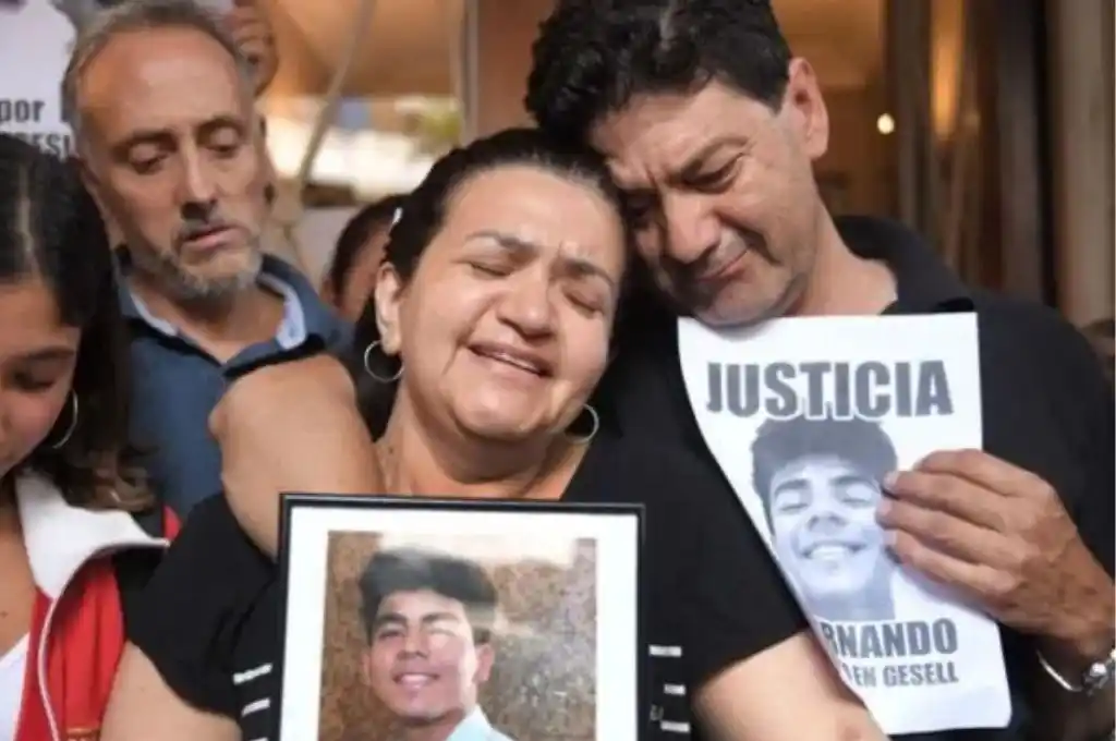 Se descompensó la mamá de Fernando Báez Sosa durante el juicio