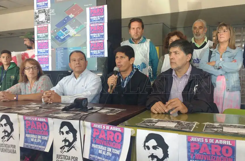 Estatales anticiparon en la ciudad un paro "contundente"