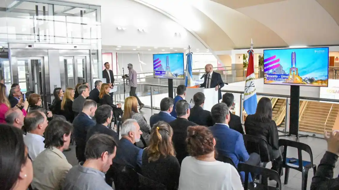 "Vamos a continuar con las obras de infraestructura, a seguir trabajando por la conectividad y a potenciar a nuestra provincia desde lo productivo y turístico”, aseguró Puccini.