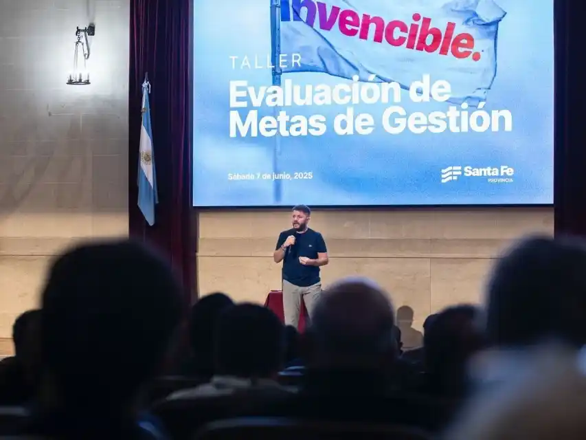 “Es importante decirle a la sociedad qué es lo que estamos haciendo, qué es lo que queremos hacer, cómo lo estamos haciendo y cuál es el resultado”, afirmó el secretario general de la Gobernación, Juan Cruz Cándido.