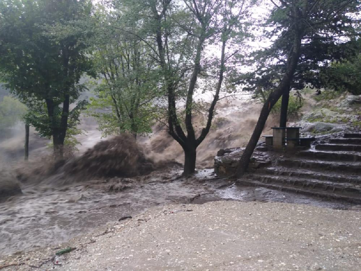 Temporal generó serios destrozos en La Falda, Huerta Grande y Villa Giardino